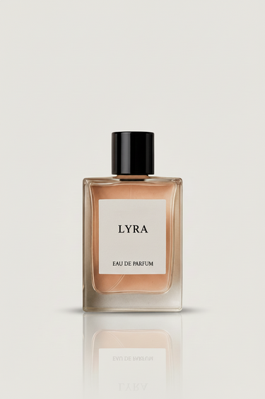 Lyra Eau de Parfum for women by The Perfume Stash London, a luxury fragrance with peach, jasmine, rose and vanilla